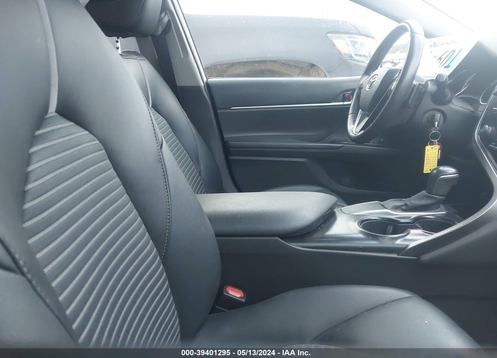 2020 TOYOTA CAMRY SE VIN: 4T1G11AK6LU386935
