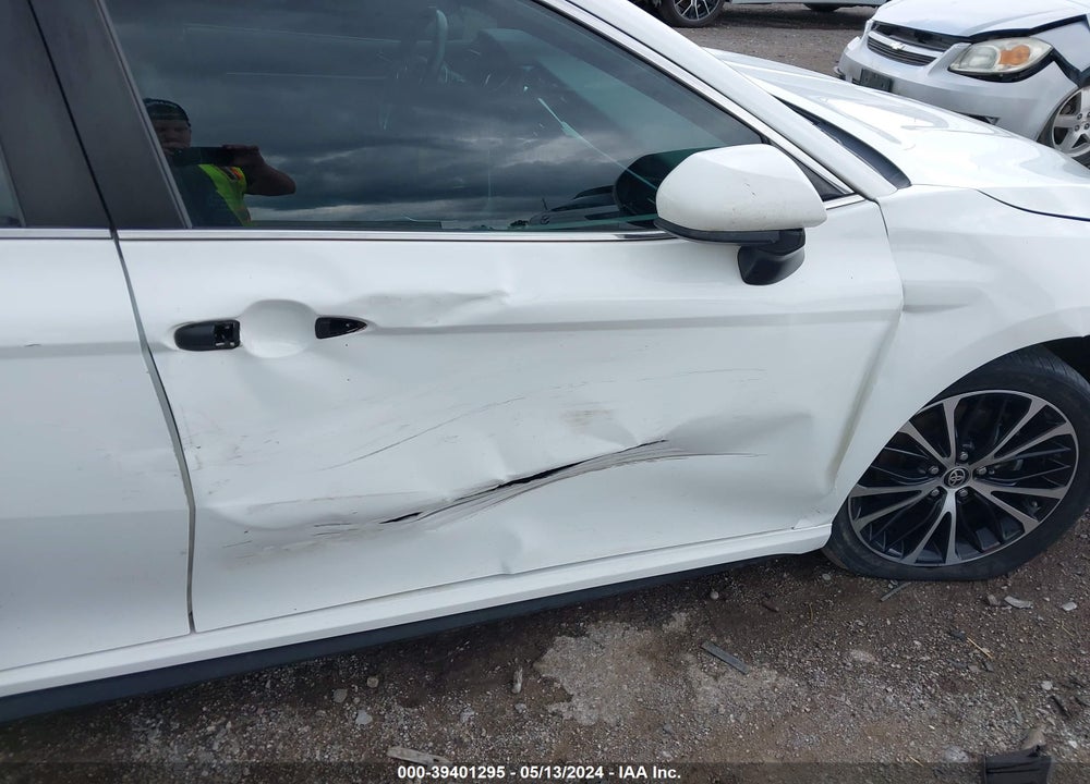 2020 TOYOTA CAMRY SE VIN: 4T1G11AK6LU386935