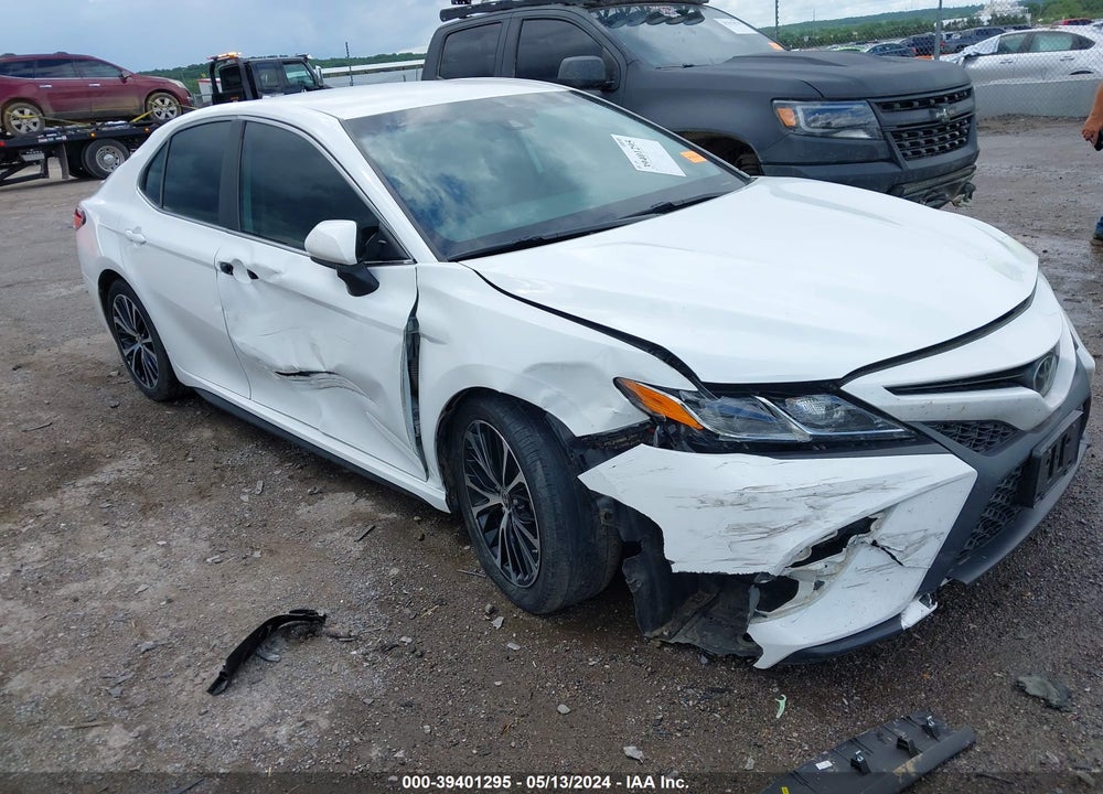 2020 TOYOTA CAMRY SE VIN: 4T1G11AK6LU386935