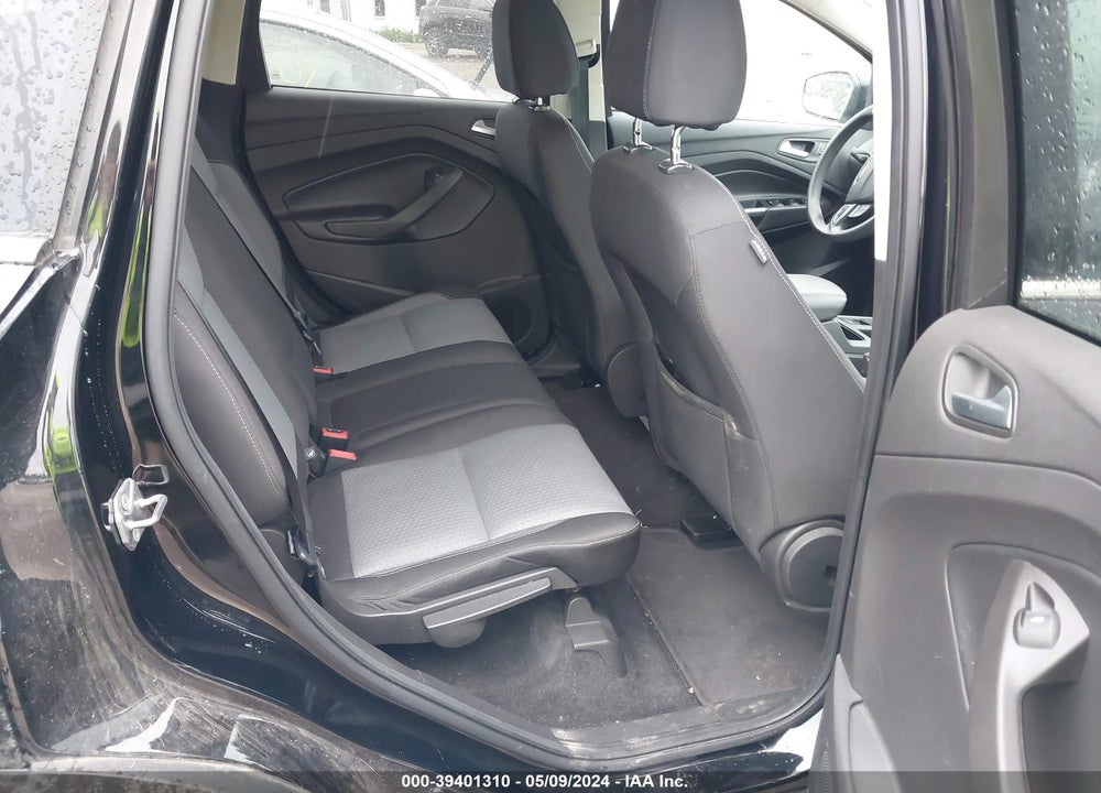 2017 FORD ESCAPE SE VIN: 1FMCU0GDXHUD27497