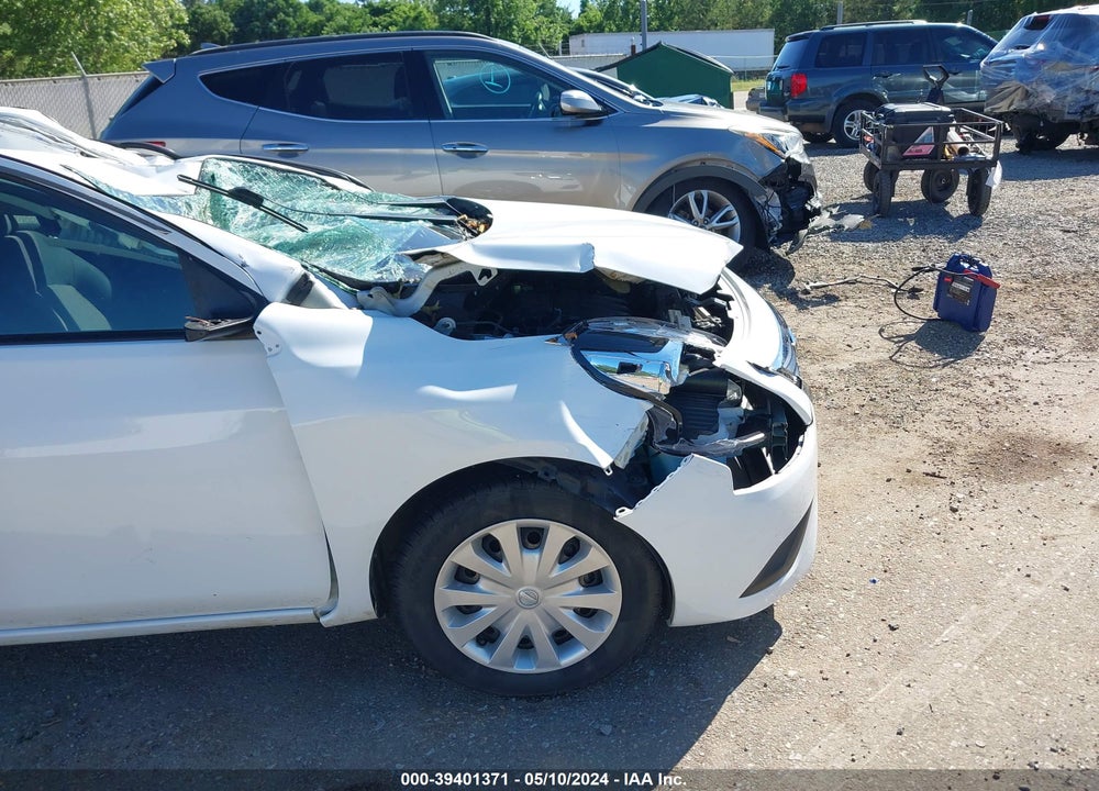 2019 NISSAN VERSA 1.6 SV VIN: 3N1CN7AP2KL865130