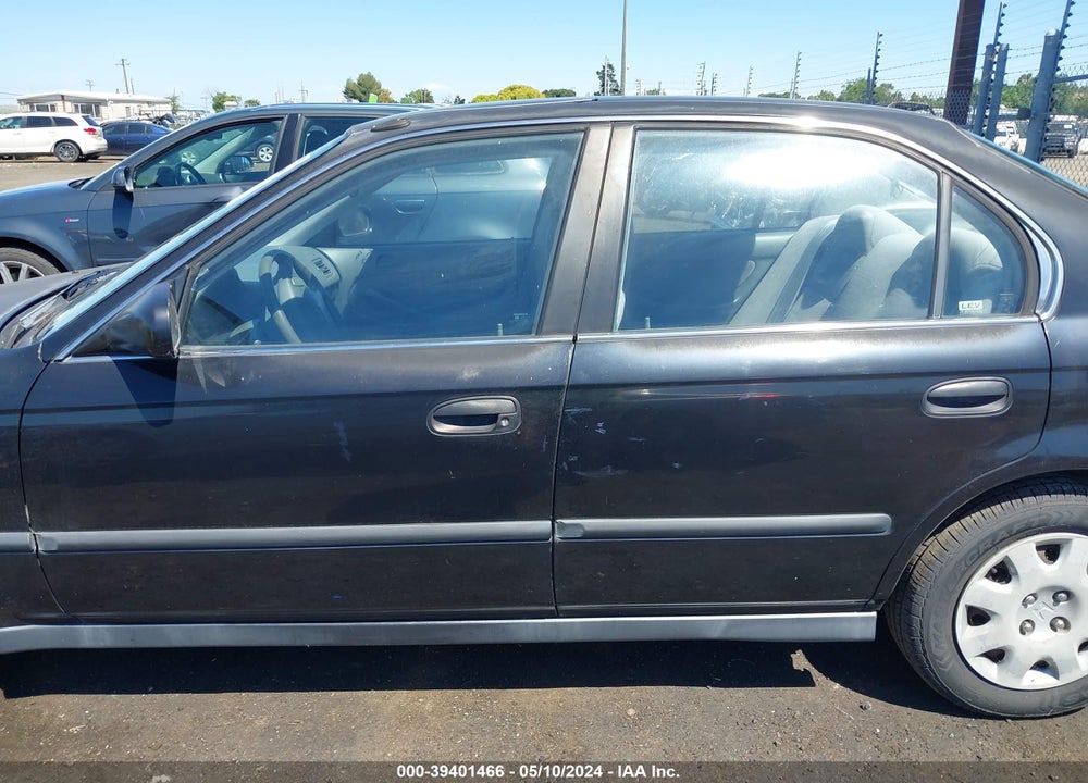 1998 HONDA CIVIC LX VIN: JHMEJ6679WS008670