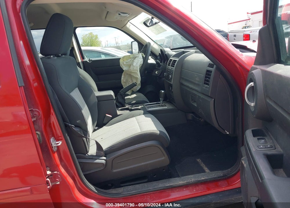 2008 DODGE NITRO SXT VIN: 1D8GU28K78W104841