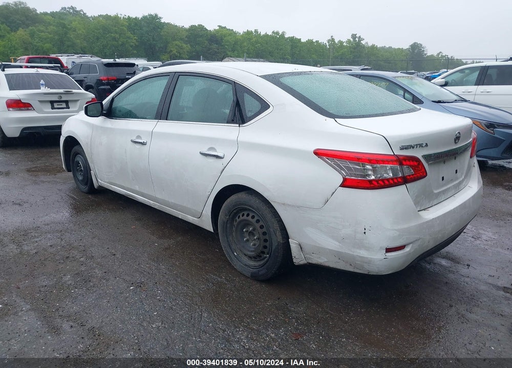 2015 NISSAN SENTRA S VIN: 3N1AB7AP8FY368611