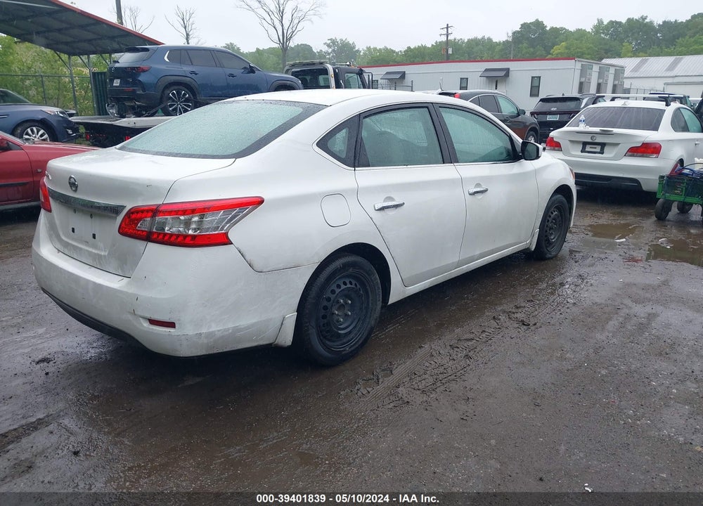 2015 NISSAN SENTRA S VIN: 3N1AB7AP8FY368611