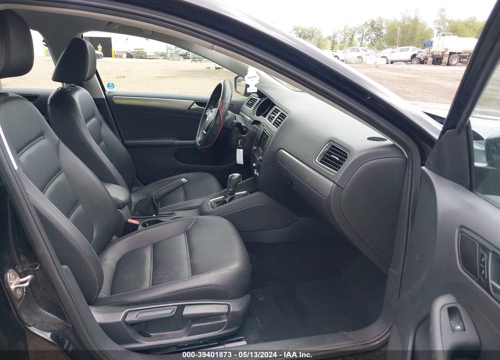 2018 VOLKSWAGEN JETTA 1.4T SE/1.4T WOLFSBURG EDITION VIN: 3VWDB7AJ6JM239740