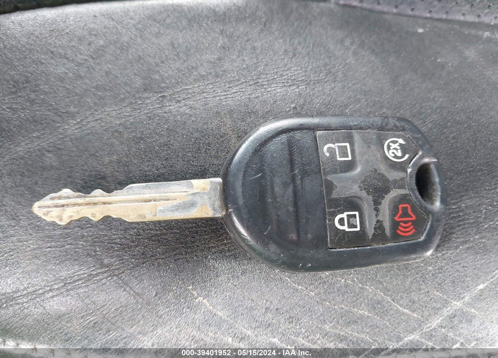 2011 FORD F-150 LARIAT VIN: 1FTFW1ET3BFB79474