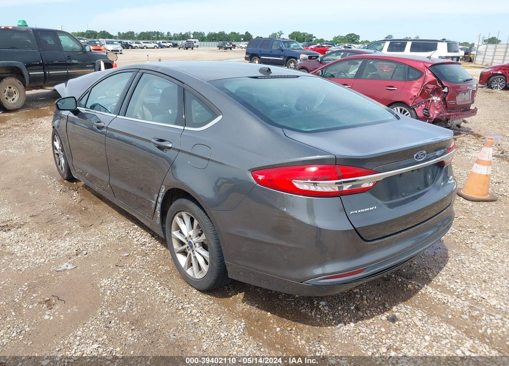 2017 FORD FUSION SE VIN: 3FA6P0H72HR164648