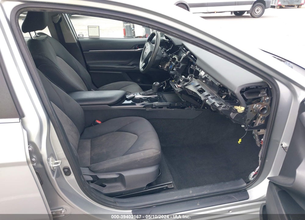 2020 TOYOTA CAMRY LE HYBRID VIN: 4T1C31AK8LU017907