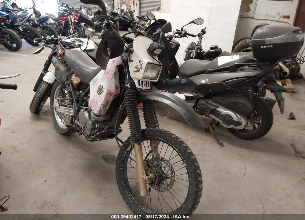 1996 SUZUKI DR350 SE VIN: JS1SK42A3T2100368