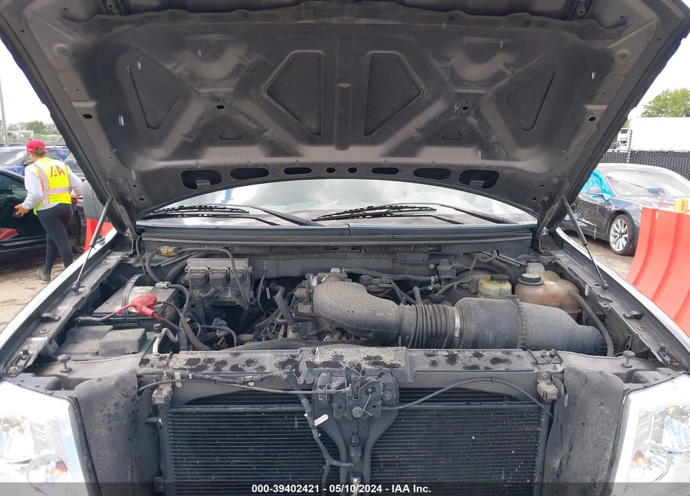 2005 FORD F-150 STX/XLT VIN: 1FTRF02W45KC33852