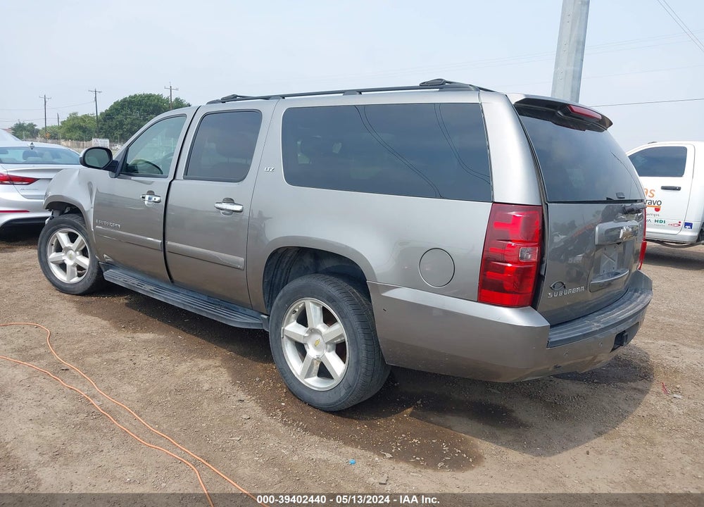 2008 CHEVROLET SUBURBAN 1500 LTZ VIN: 3GNFC16088G300589