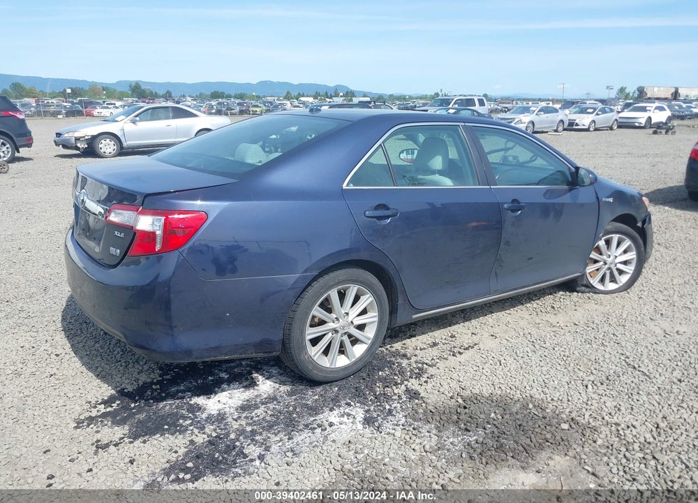 2014 TOYOTA CAMRY HYBRID XLE VIN: 4T1BD1FK1EU111776