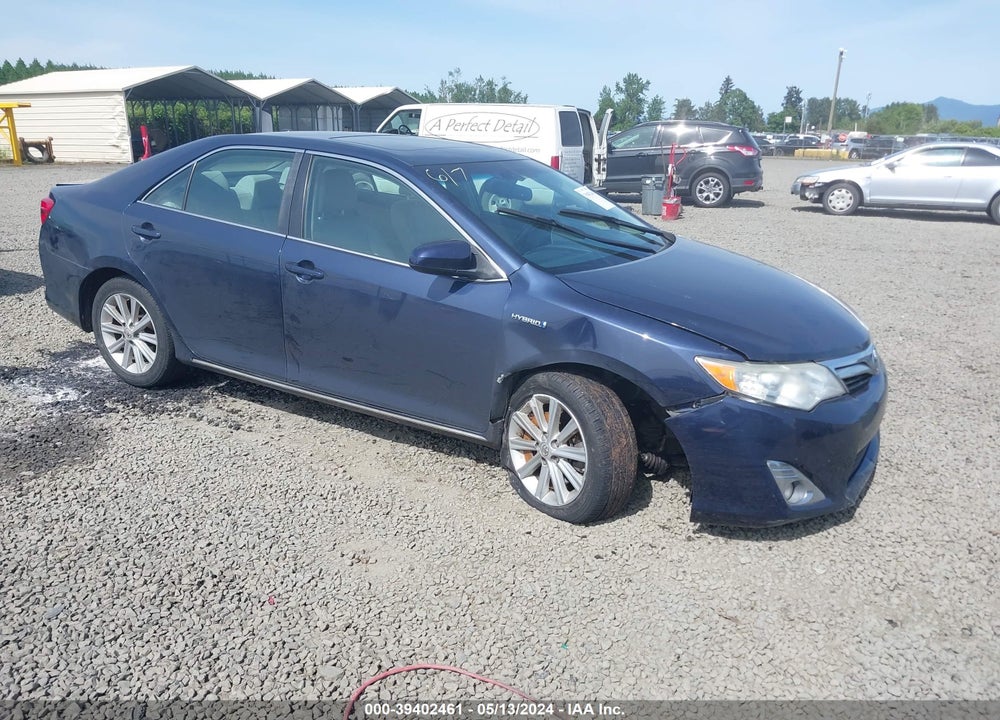2014 TOYOTA CAMRY HYBRID XLE VIN: 4T1BD1FK1EU111776