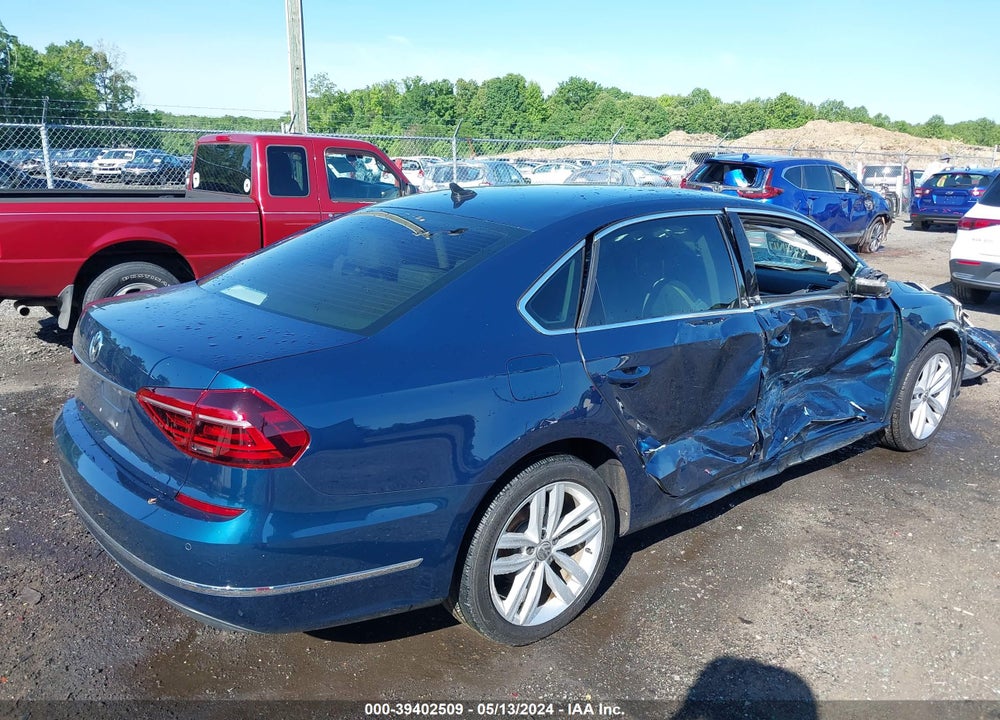 2018 VOLKSWAGEN PASSAT 2.0T SE VIN: 1VWBA7A36JC011119