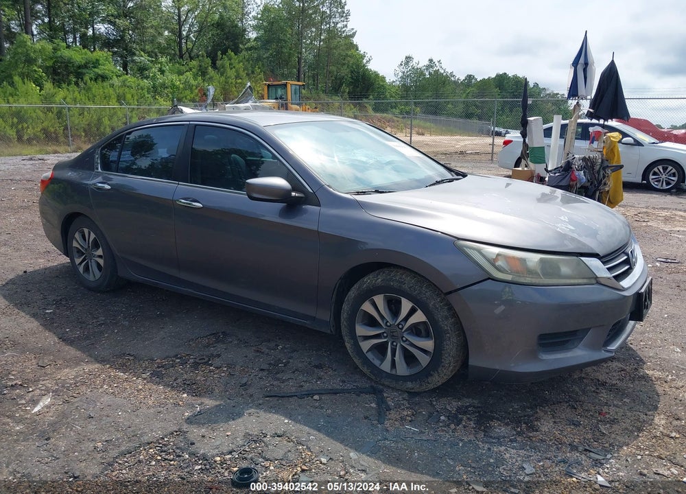 2015 HONDA ACCORD LX VIN: 1HGCR2F37FA063066