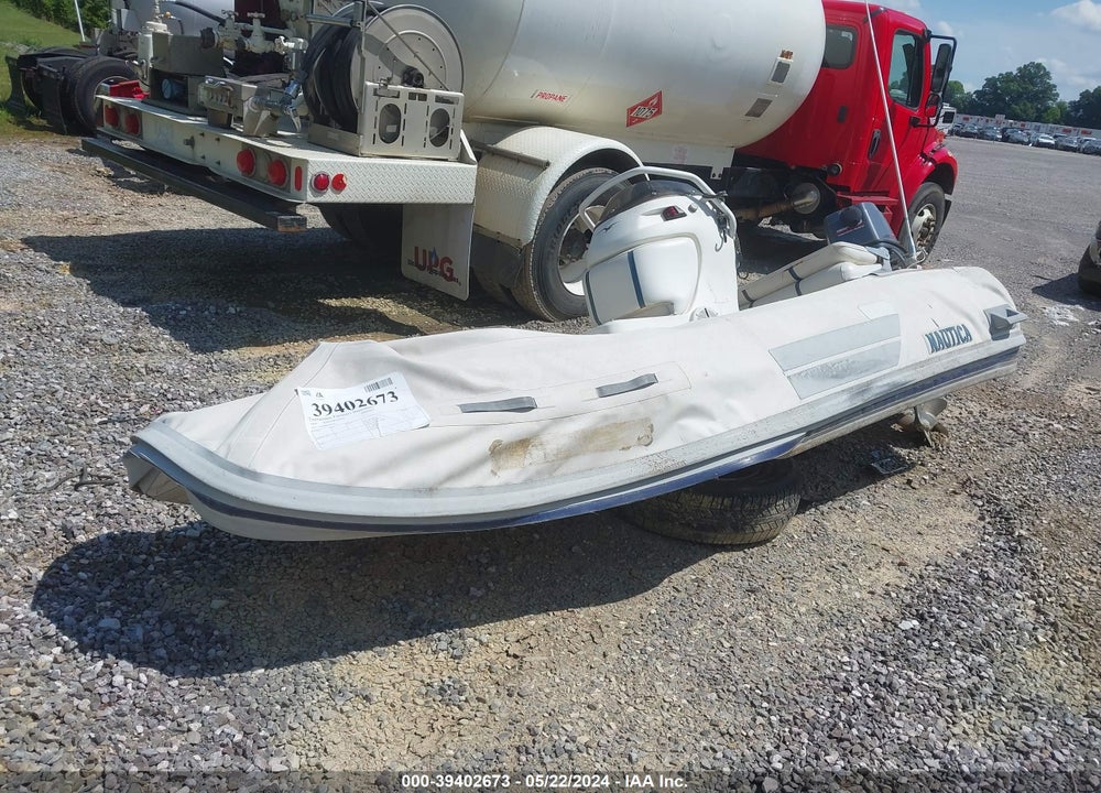 1995 NOVURANIA DINGHY VIN: PKD0881SE595