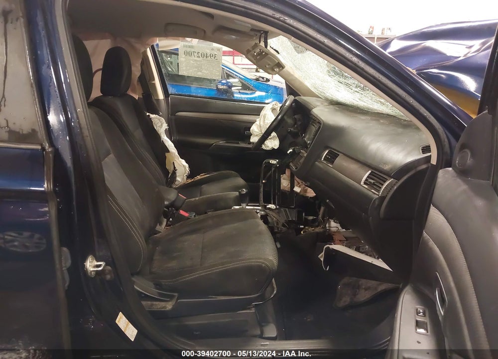 2016 MITSUBISHI OUTLANDER SE VIN: JA4AD3A38GZ051863