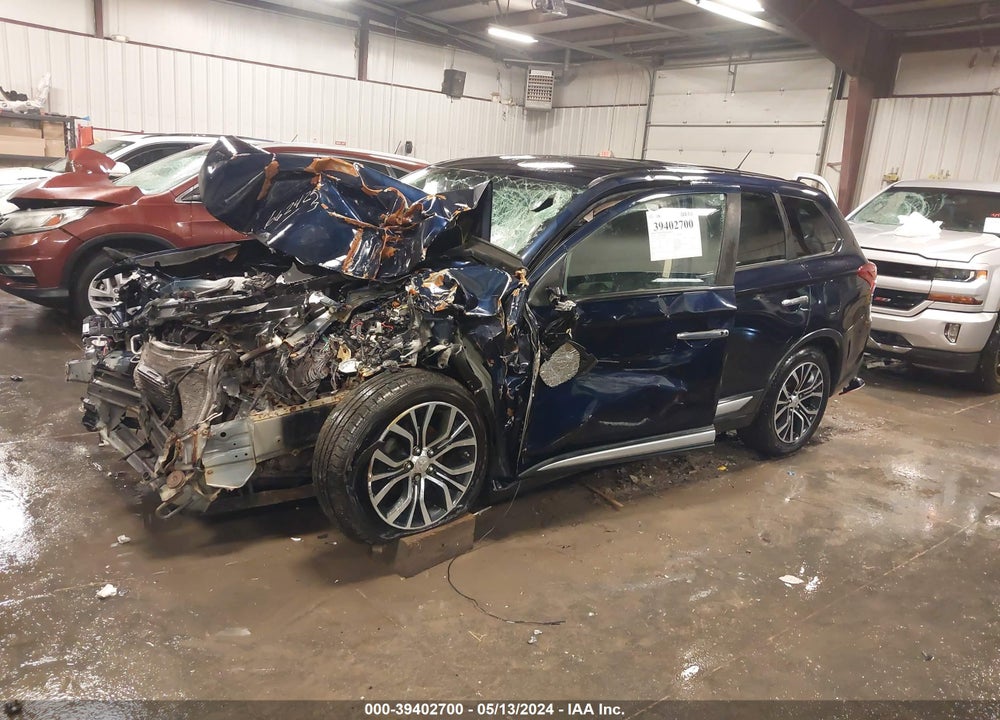 2016 MITSUBISHI OUTLANDER SE VIN: JA4AD3A38GZ051863