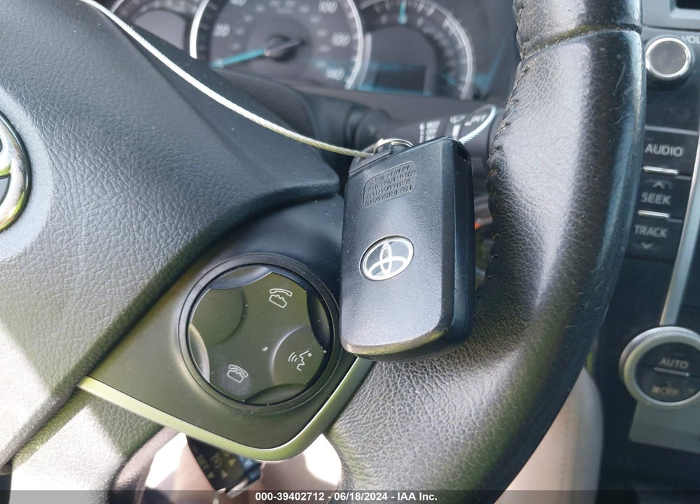 2012 TOYOTA CAMRY XLE VIN: 4T1BF1FK5CU559851