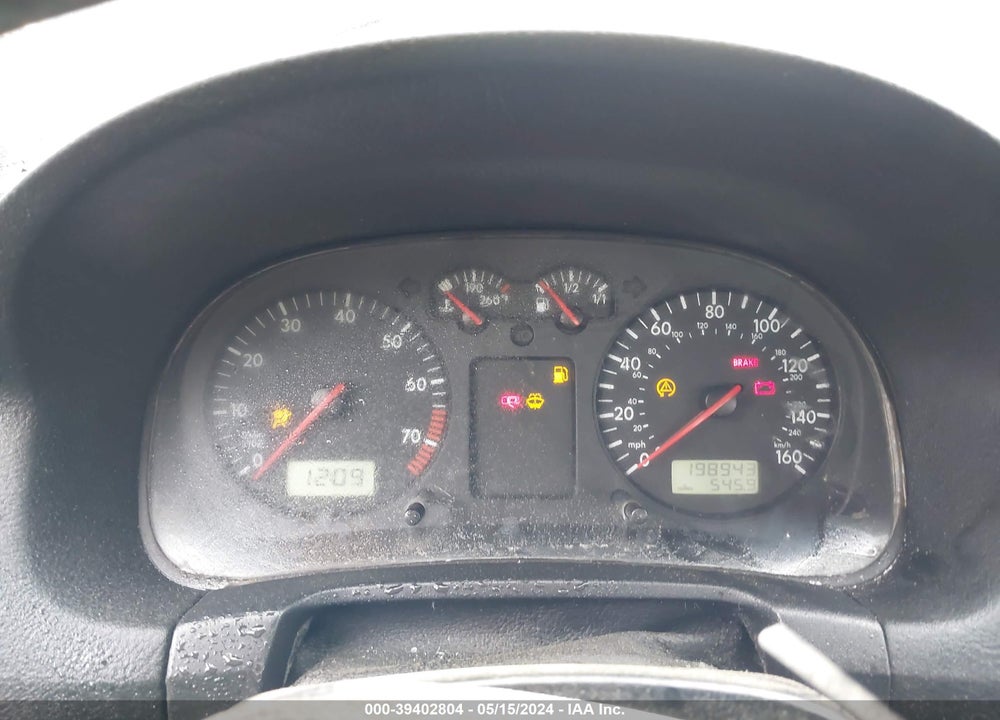 2003 VOLKSWAGEN JETTA GLI VIN: 3VWVH69M03M066005