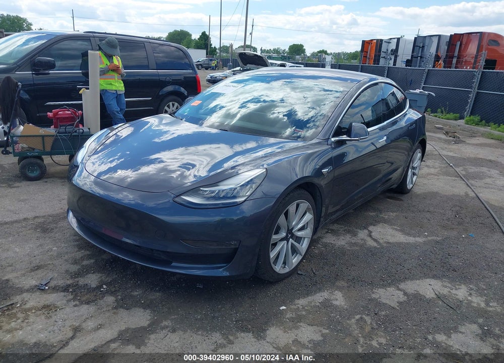 2018 TESLA MODEL 3 LONG RANGE/PERFORMANCE VIN: 5YJ3E1EB7JF077000