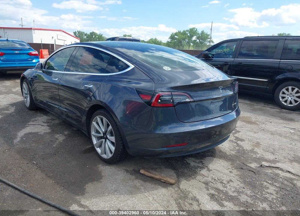 2018 TESLA MODEL 3 LONG RANGE/PERFORMANCE VIN: 5YJ3E1EB7JF077000