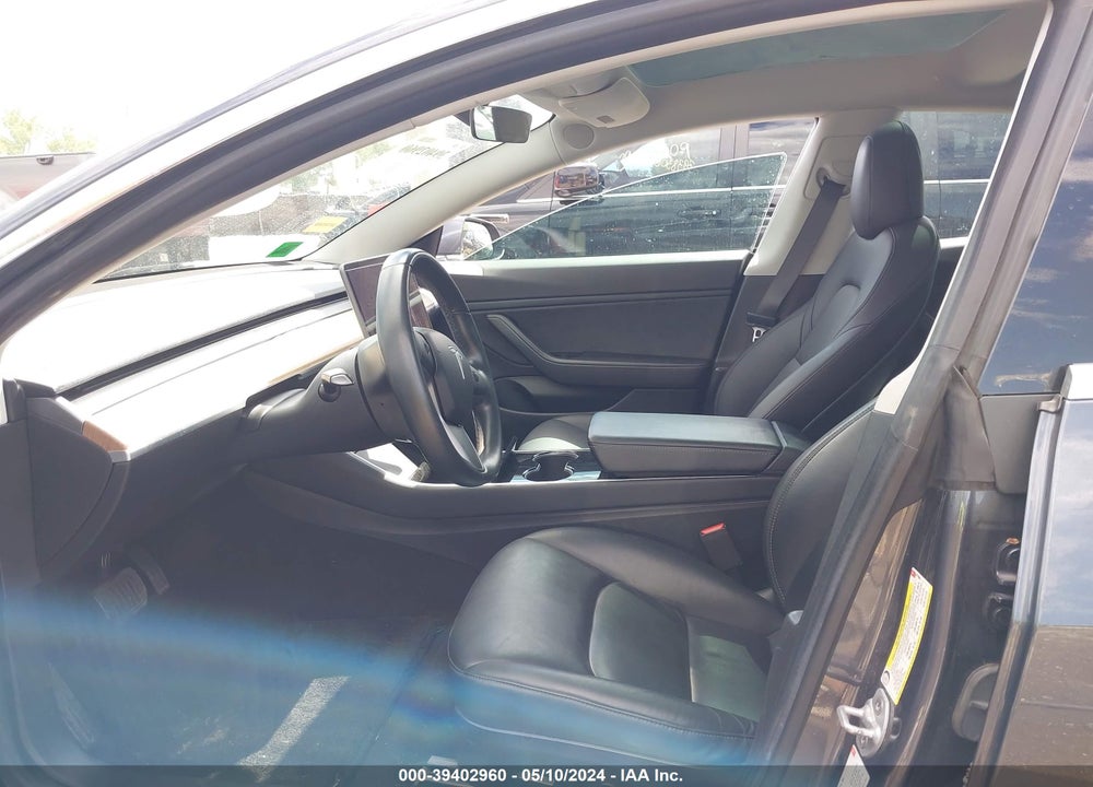 2018 TESLA MODEL 3 LONG RANGE/PERFORMANCE VIN: 5YJ3E1EB7JF077000