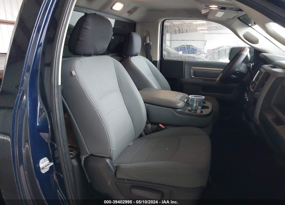 2013 RAM 1500 EXPRESS VIN: 3C6JR6AT4DG569688