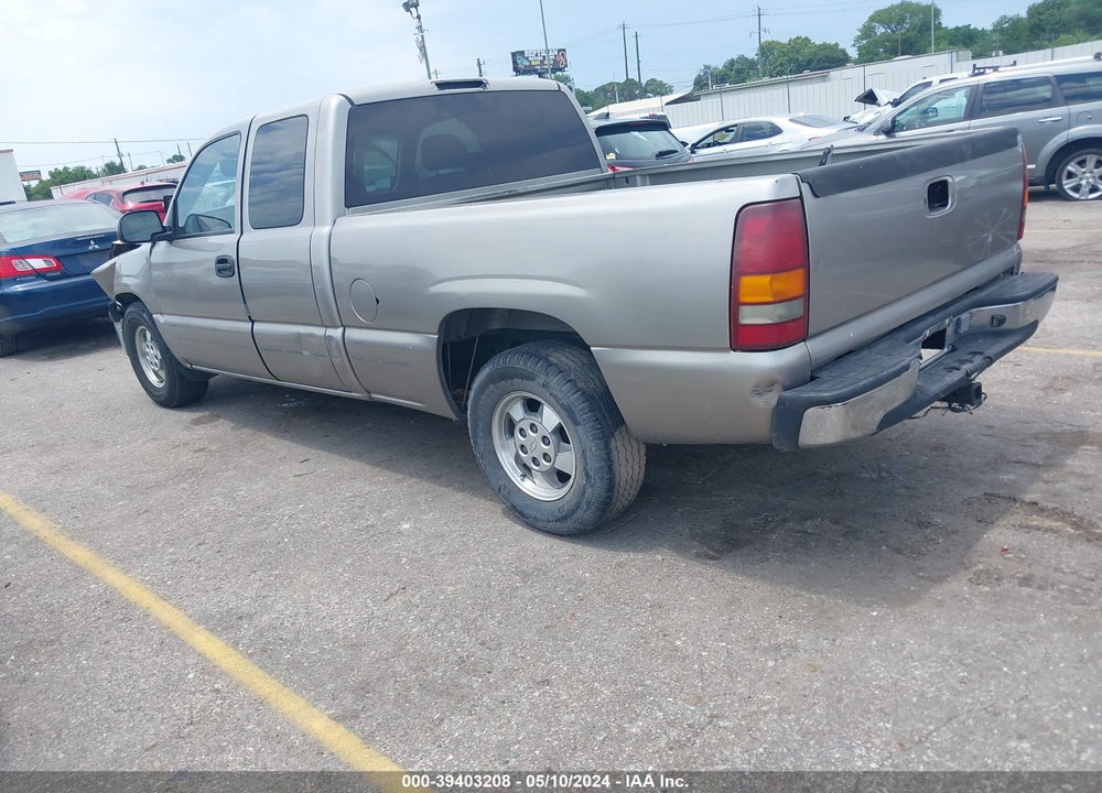 2000 CHEVROLET SILVERADO 1500 LS VIN: 2GCEC19V9Y1344752