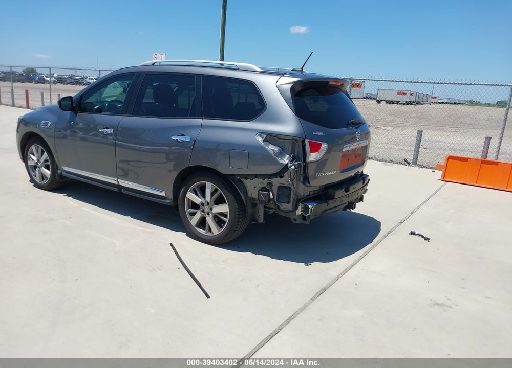 2015 NISSAN PATHFINDER PLATINUM VIN: 5N1AR2MN3FC602681