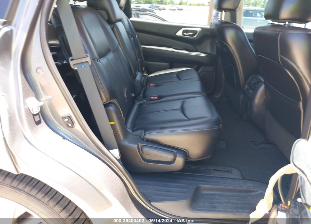 2015 NISSAN PATHFINDER PLATINUM VIN: 5N1AR2MN3FC602681