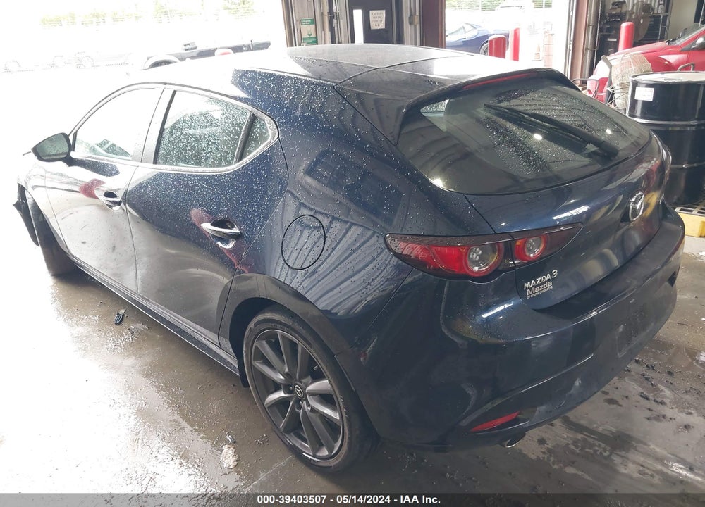 2021 MAZDA 3 PREFERRED VIN: JM1BPALL3M1400652