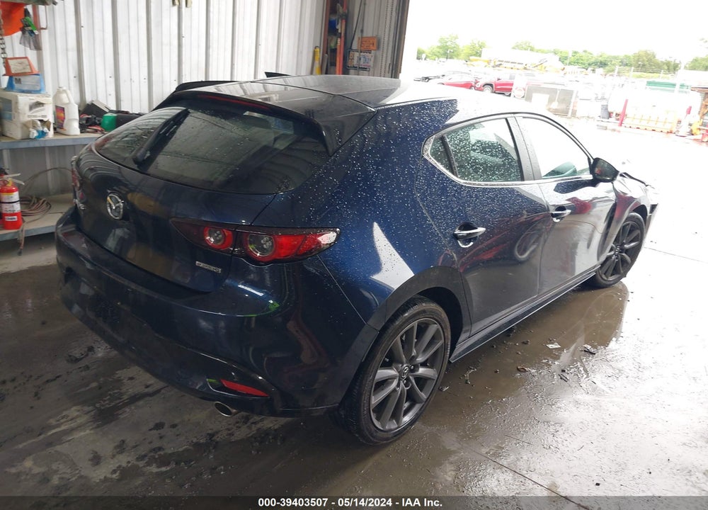 2021 MAZDA 3 PREFERRED VIN: JM1BPALL3M1400652