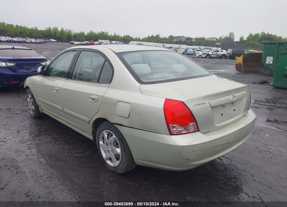 2004 HYUNDAI ELANTRA GLS/GT VIN: KMHDN46D24U708961