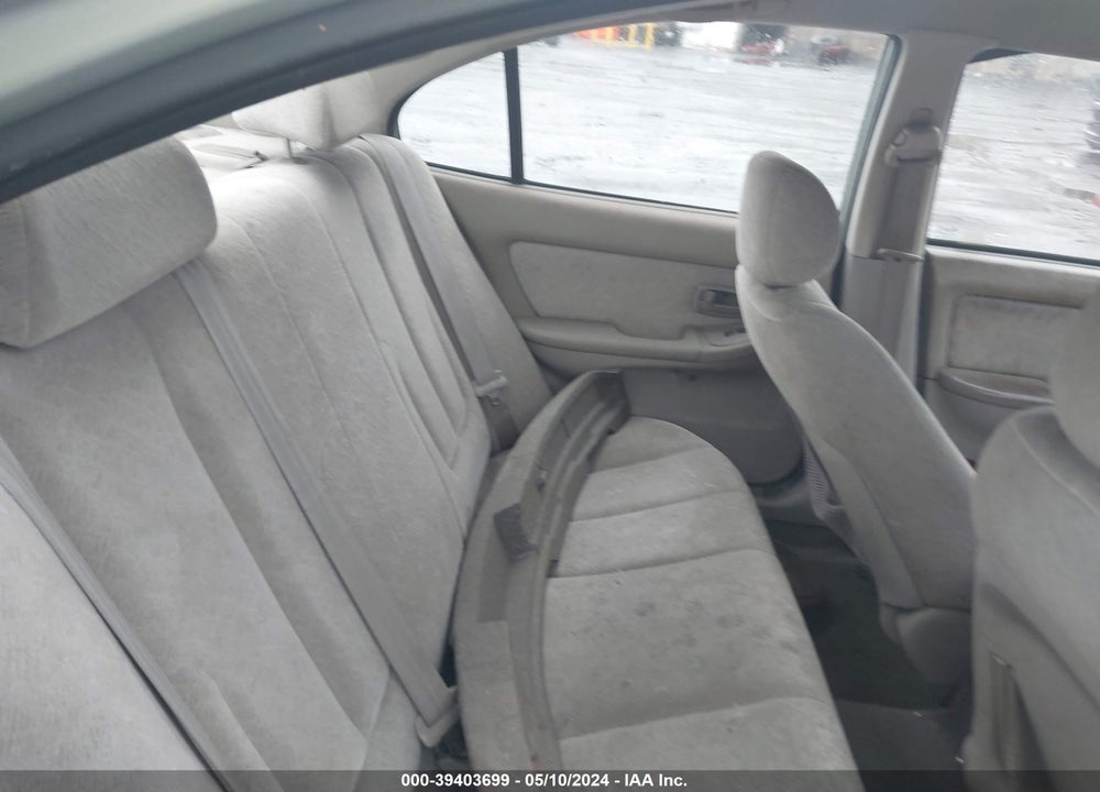 2004 HYUNDAI ELANTRA GLS/GT VIN: KMHDN46D24U708961