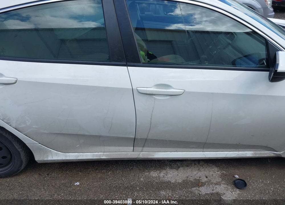 2018 HONDA CIVIC LX VIN: 19XFC2F53JE203764