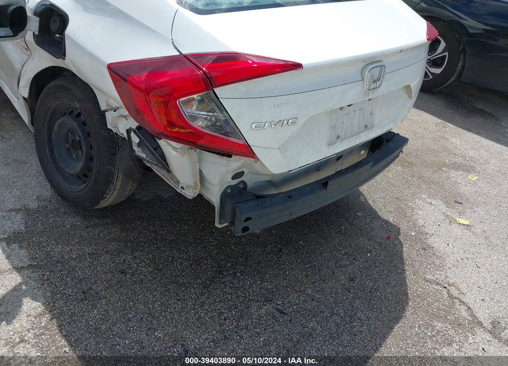2018 HONDA CIVIC LX VIN: 19XFC2F53JE203764