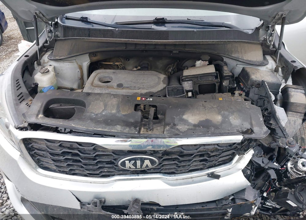 2019 KIA SORENTO 2.4L LX VIN: 5XYPGDA33KG509989