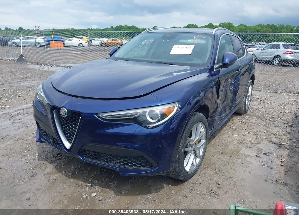 2021 ALFA ROMEO STELVIO TI AWD VIN: ZASPAKBN1M7D17452