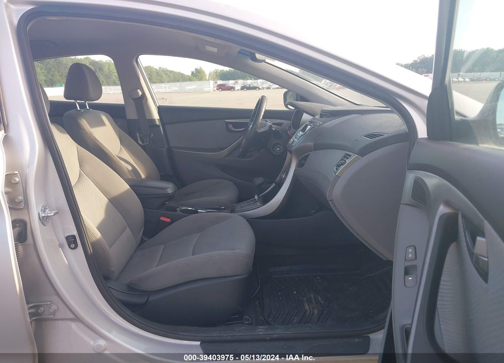 2013 HYUNDAI ELANTRA GLS VIN: KMHDH4AE8DU582404