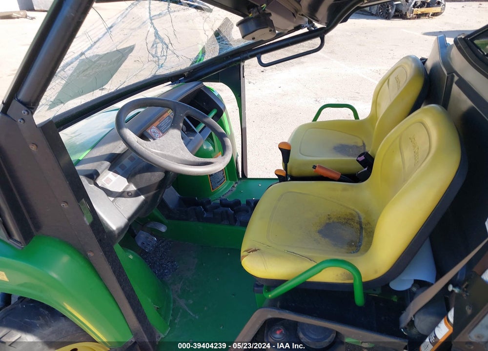 2008 JOHN DEERE UNKNOWN VIN: 0000M0XUVGX015008