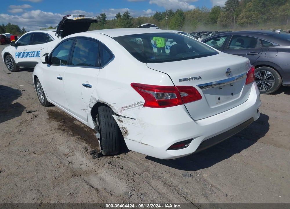 2018 NISSAN SENTRA S VIN: 3N1AB7AP5JY329211