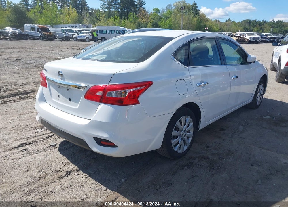 2018 NISSAN SENTRA S VIN: 3N1AB7AP5JY329211