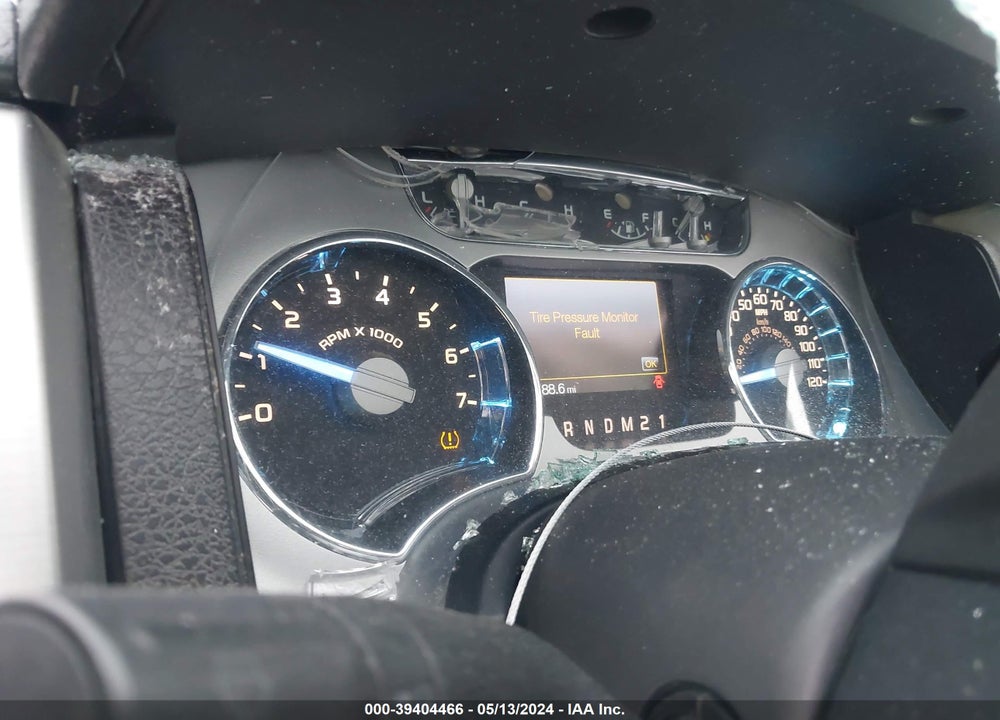 2011 FORD F-150 PLATINUM VIN: 1FTFW1E61BFA46805