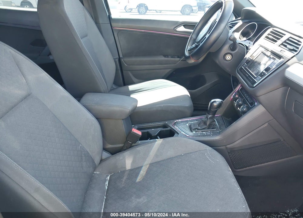 2019 VOLKSWAGEN TIGUAN 2.0T S VIN: 3VV1B7AX5KM036111