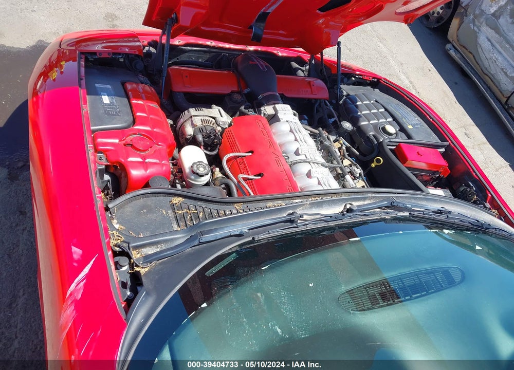 1998 CHEVROLET CORVETTE VIN: 1G1YY22G1W5104583