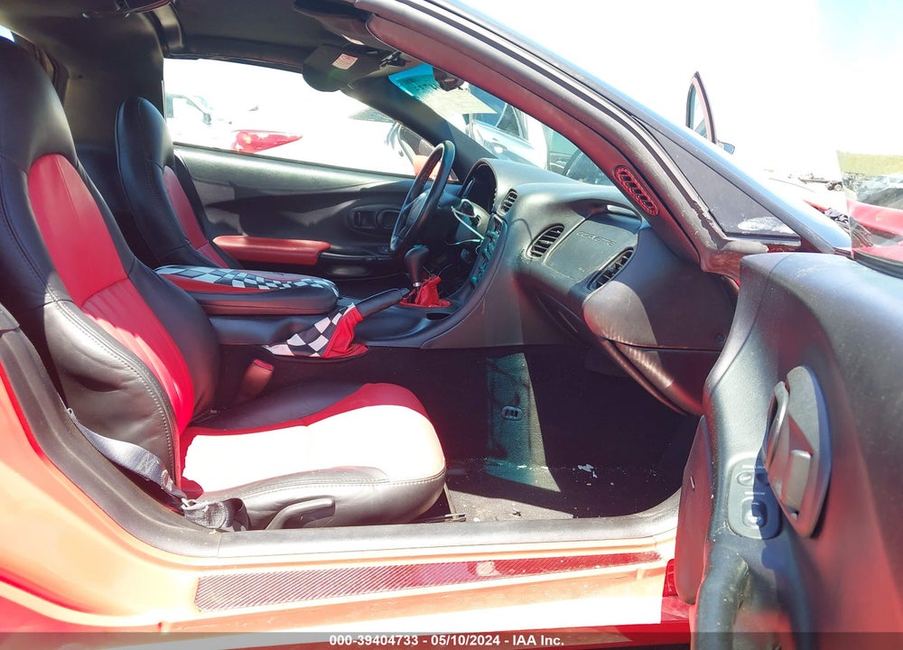 1998 CHEVROLET CORVETTE VIN: 1G1YY22G1W5104583