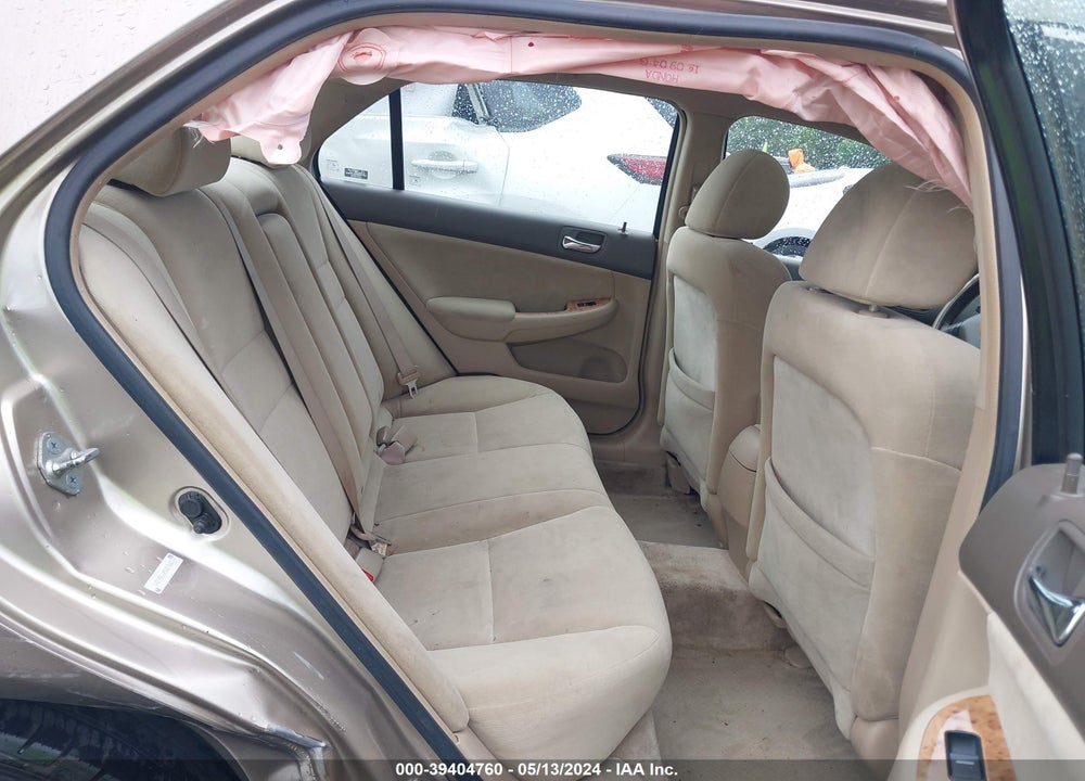 2005 HONDA ACCORD 2.4 EX VIN: 1HGCM56705A019685