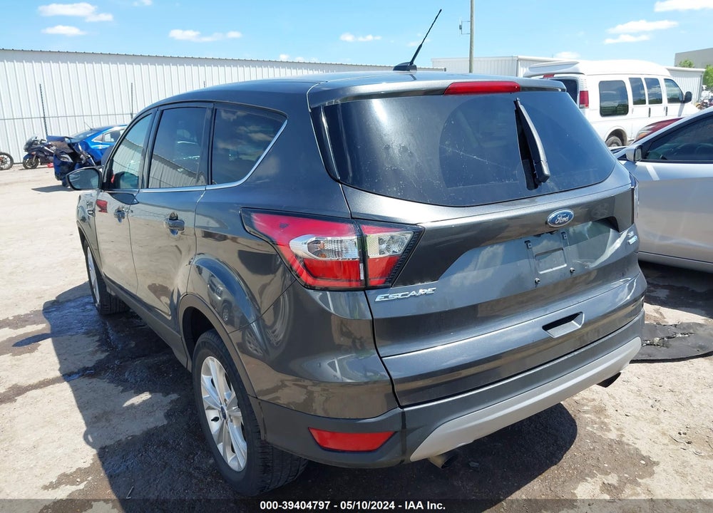 2017 FORD ESCAPE SE VIN: 1FMCU9GD0HUE49564